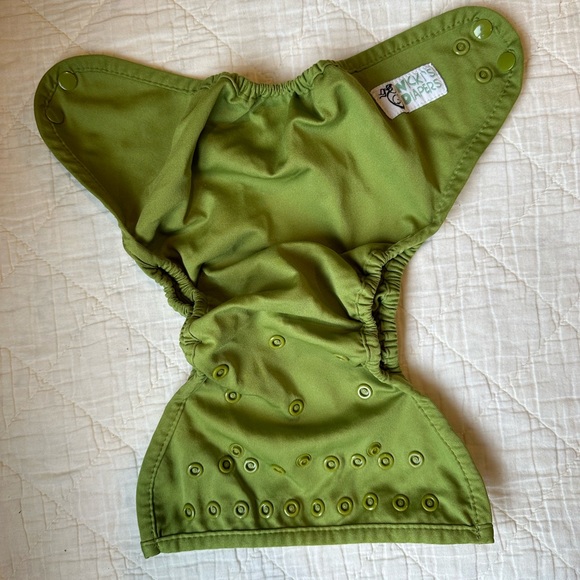 Lot of 4 Nicki’s Diapers covers - Picture 5 of 5